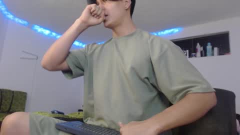 Snapshot of with_ken chatting on 02-14-25, 05:51 Ken online show from 02-14-25, 05:51