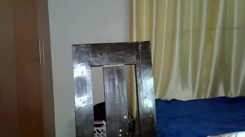 girlie o online show from 03-01-25, 07:59