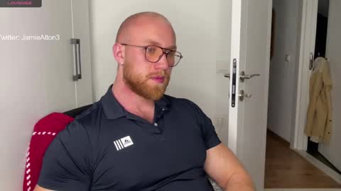 Wlademar online show from 02-17-25, 01:15