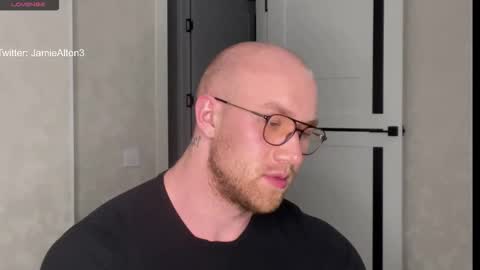 Wlademar online show from 10-22-25, 08:52