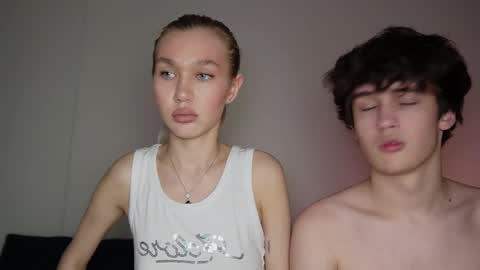 wladilia online show from 12-18-25, 06:03