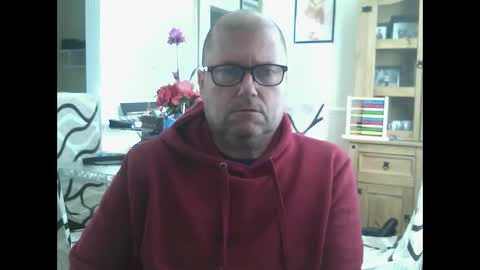 Snapshot of wobble444 chatting on 11-10-25, 10:47 wobble444 online show from 11-10-25, 10:47