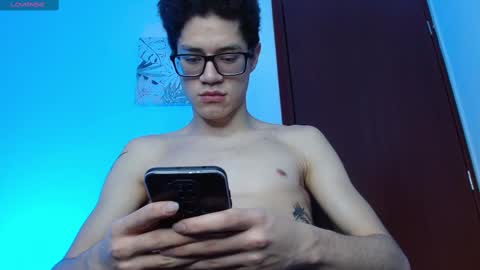  W O L F  online show from 11-17-25, 01:39