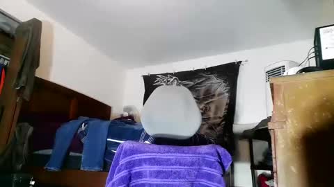 Snapshot of wolfman79 chatting on 10-13-25, 11:10 wolfman79 online show from 10-13-25, 11:10