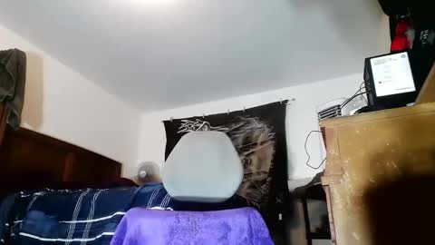 Snapshot of wolfman79 chatting on 10-22-25, 10:59 wolfman79 online show from 10-22-25, 10:59