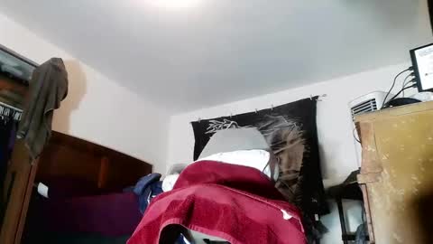 Snapshot of wolfman79 chatting on 11-10-25, 11:53 wolfman79 online show from 11-10-25, 11:53