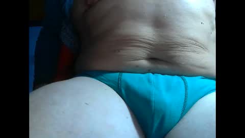 Snapshot of wolfoerl chatting on 09-14-25, 04:06 wolfoerl online show from 09-14-25, 04:06