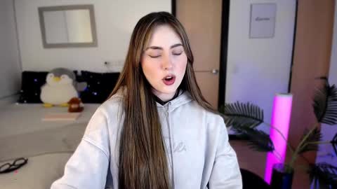   online show from 12-04-24, 02:42