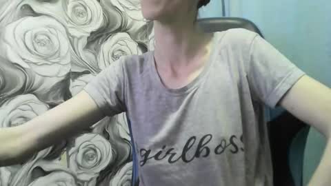 Snapshot of wolfxsnow chatting on 03-28-26, 05:01 wolfxsnow online show from 03-28-26, 05:01