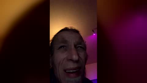 Snapshot of wonderboy3272 chatting on 02-10-26, 06:12 guido online show from 02-10-26, 06:12