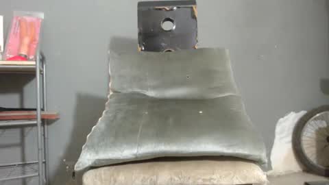 SHENIEL RODRIGUEZ online show from 10-16-25, 12:44