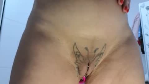 Wondergirl online show from 01-18-26, 09:02