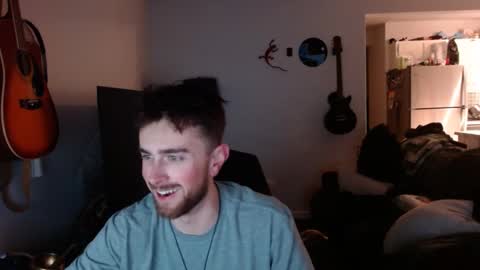 Derek online show from 01-02-25, 02:22