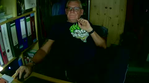 Snapshot of wonneprop10 chatting on 03-09-25, 12:53 Always Horny online show from 03-09-25, 12:53