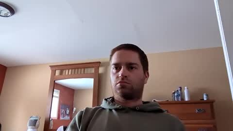 Snapshot of woodeee77 chatting on 02-10-25, 06:35 woodeee77 online show from 02-10-25, 06:35