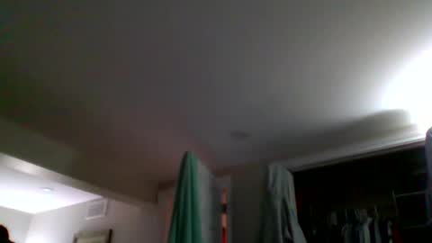 woodeee77 online show from 03-02-26, 02:14