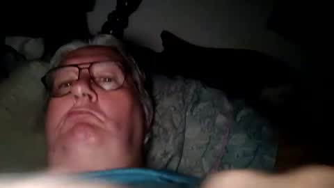 woodpecker115 online show from 10-13-25, 07:52