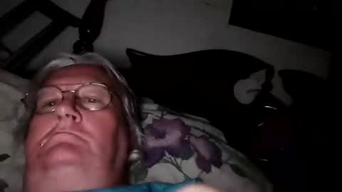 woodpecker115 online show from 11-22-25, 10:03