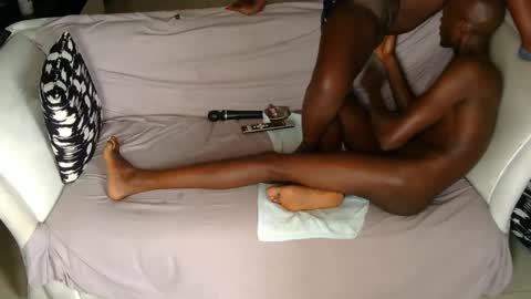 Snapshot of woody_n_buzz chatting on 12-20-24, 09:11 Woody and Buzz online show from 12-20-24, 09:11