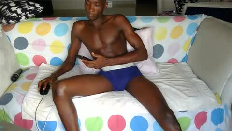 Snapshot of woody_n_buzz chatting on 01-17-25, 10:11 Woody and Buzz online show from 01-17-25, 10:11