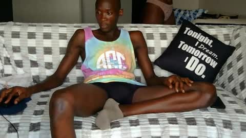 Snapshot of woody_n_buzz chatting on 01-27-25, 09:13 Woody and Buzz online show from 01-27-25, 09:13