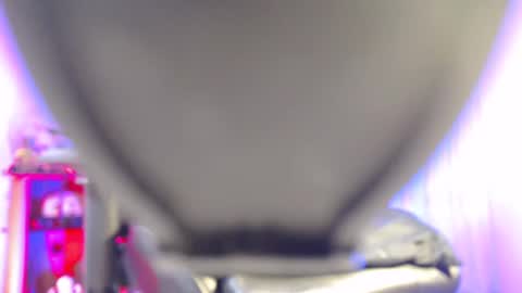 Woondeer online show from 02-05-25, 06:35