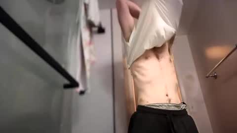 workmeout612 online show from 09-09-25, 12:05