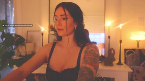 Brielle online show from 12-24-24, 12:44