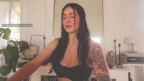 Brielle online show from 03-09-25, 10:19