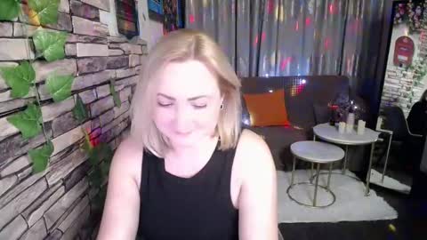 wow_co online show from 12-05-24, 05:17