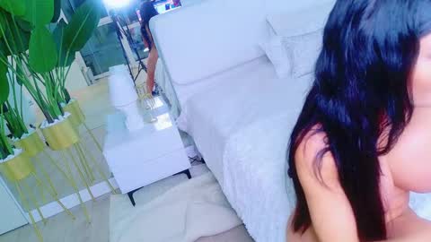 Eva online show from 02-08-25, 02:27