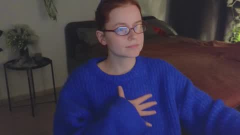 Rebecy online show from 10-27-25, 01:48