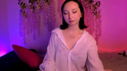 Snapshot of wow_sue chatting on 11-07-25, 09:31 Sue online show from 11-07-25, 09:31