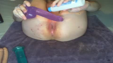 Snapshot of wowgape chatting on 12-22-24, 11:20 Butt Slut online show from 12-22-24, 11:20