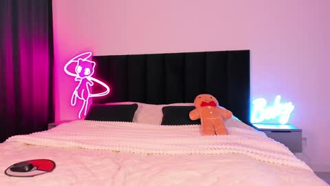 Emi online show from 12-23-24, 02:02