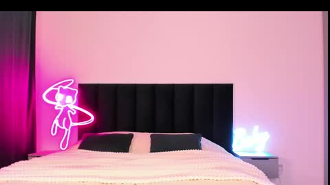 Emi online show from 02-01-25, 04:03