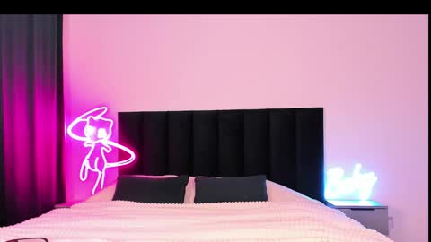 Emi online show from 02-21-25, 05:02