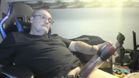 wowsers2022 online show from 10-22-25, 08:14