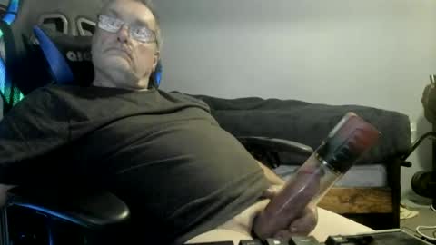 wowsers2022 online show from 11-08-25, 04:23