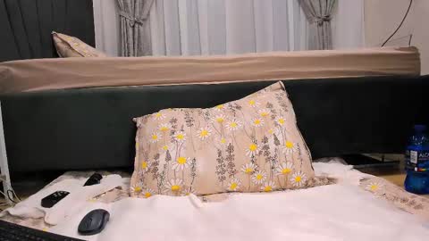              online show from 02-23-25, 07:00