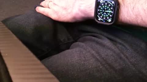 Snapshot of wrangleat0r chatting on 12-01-25, 01:43 wrangleat0r online show from 12-01-25, 01:43