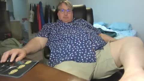 WValentinoX online show from 12-08-24, 11:51