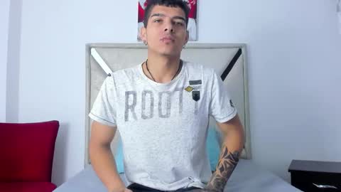 wyatt online show from 12-04-25, 12:03