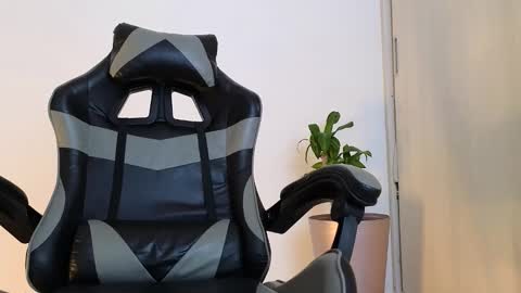 wyatt online show from 09-23-25, 08:56