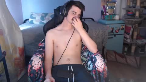 Wyatt online show from 10-04-25, 06:17