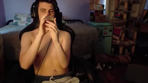 Wyatt online show from 10-12-25, 11:26