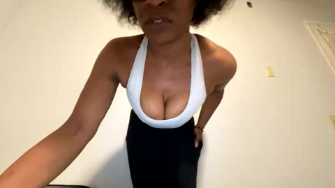 Wynter Heat online show from 01-17-25, 08:02