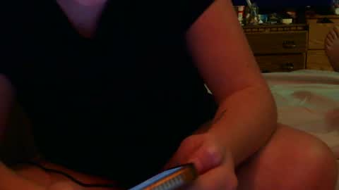 Snapshot of x2kayx2 chatting on 10-18-25, 08:48 x2kayx2 online show from 10-18-25, 08:48