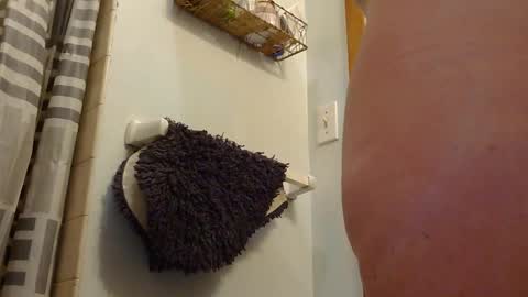 Snapshot of x2kayx2 chatting on 11-25-25, 10:59 x2kayx2 online show from 11-25-25, 10:59