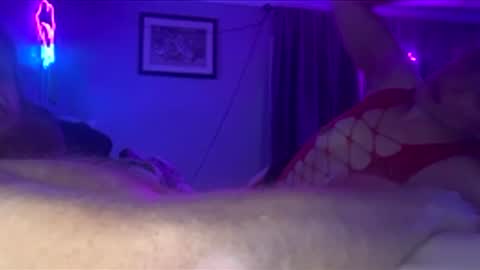 Snapshot of x7i3zuvfcwxym8naezgb chatting on 12-22-25, 11:07 Whatyouwantbest online show from 12-22-25, 11:07